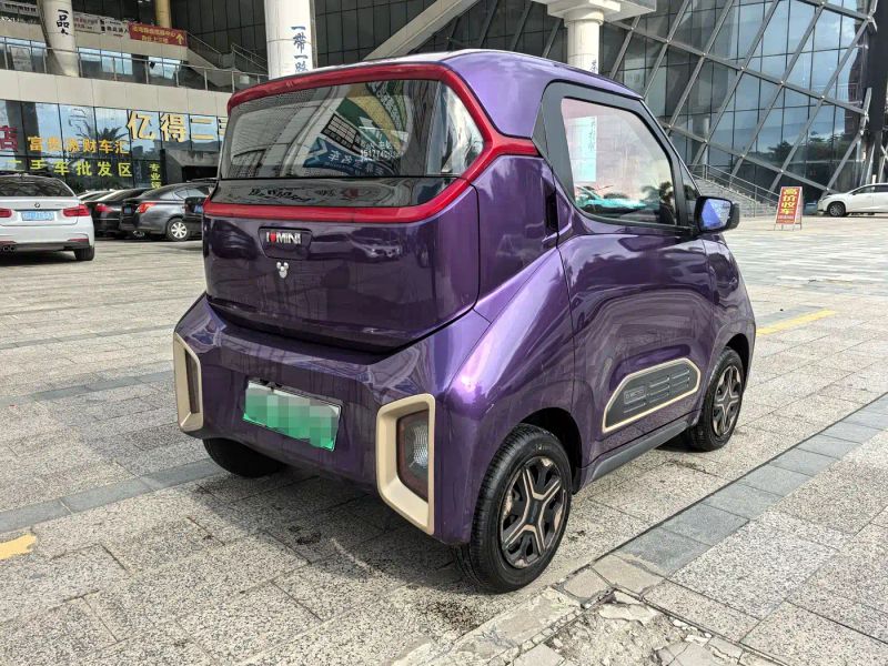 Baojun e