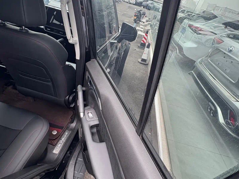 Jetour traveler