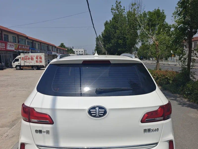 Besturn x40