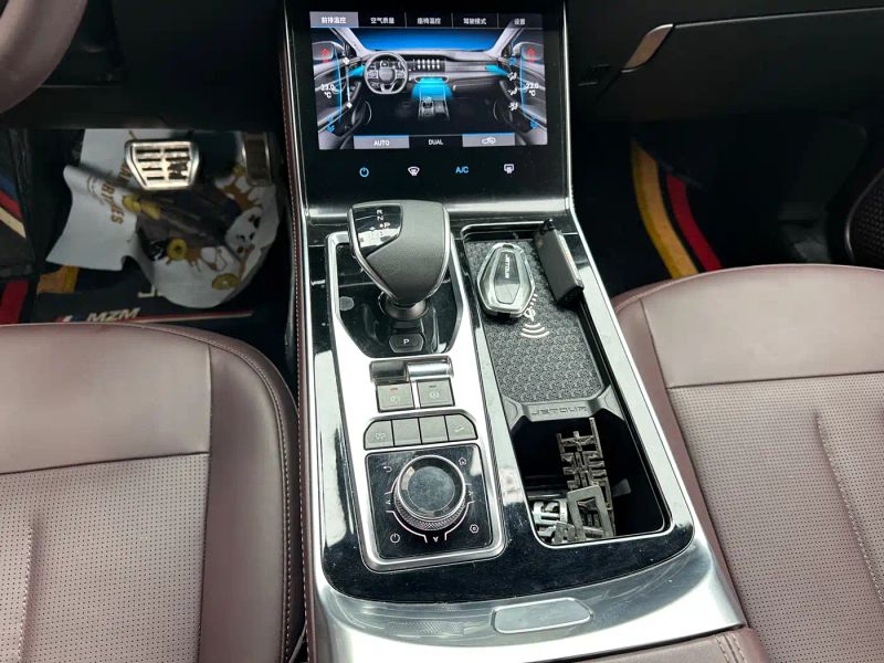 Jetour x90