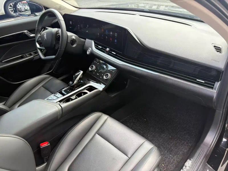Besturn b70