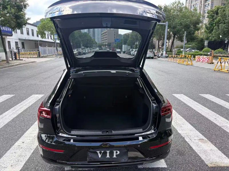 Besturn b70