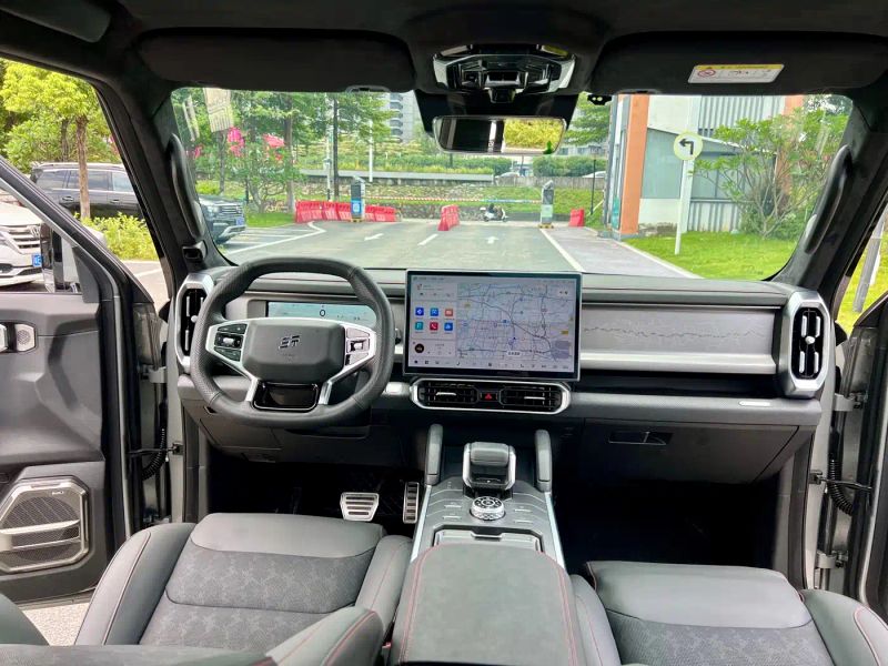 Jetour traveler
