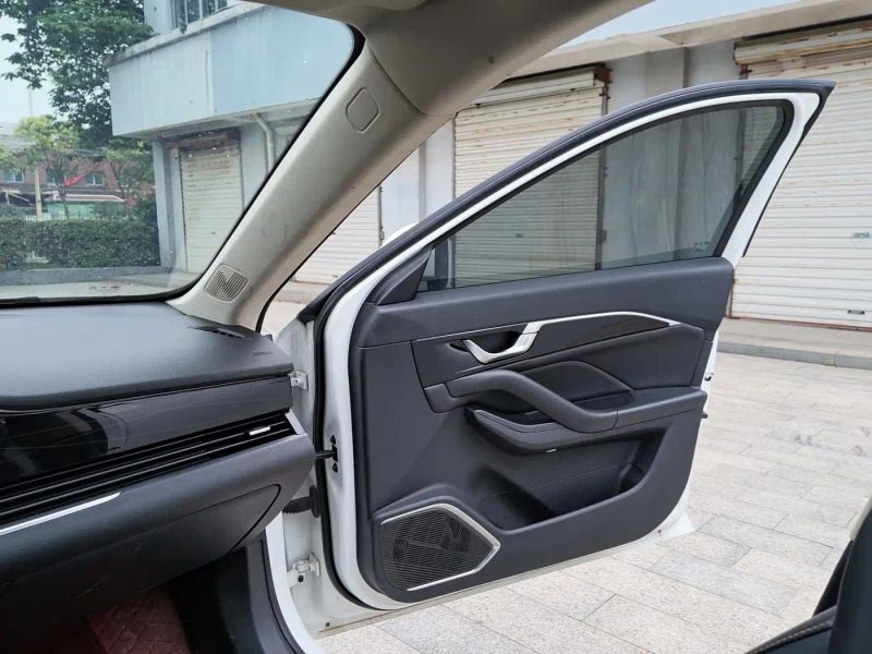 Besturn b70