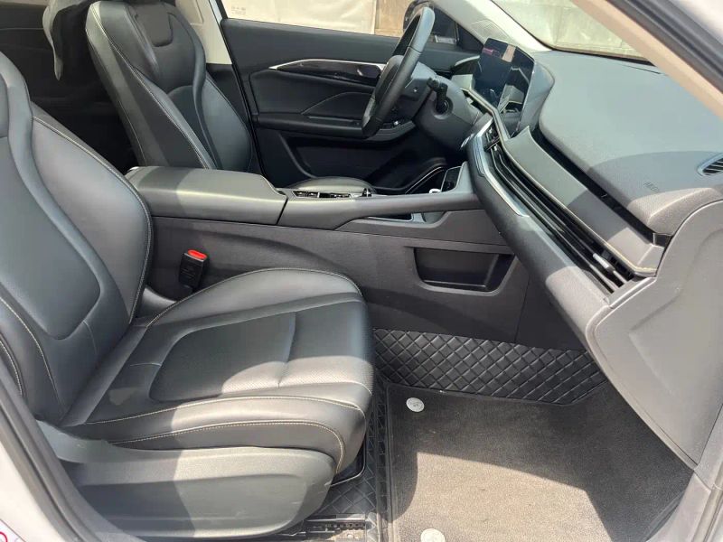 Besturn b70