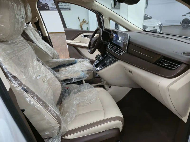 Besturn m9