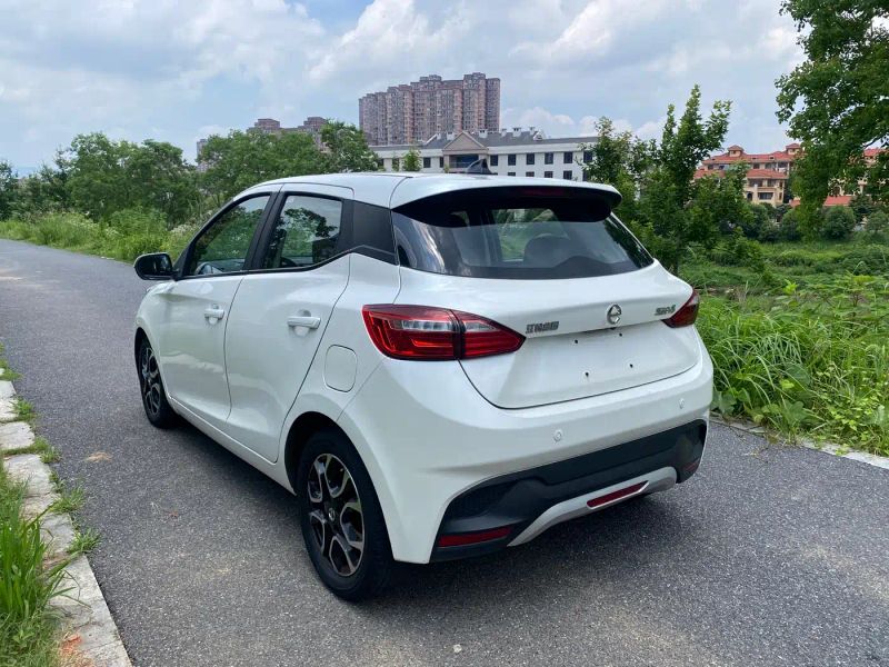 yizhi ev3