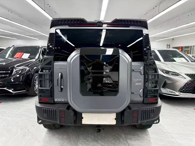 Jetour traveler