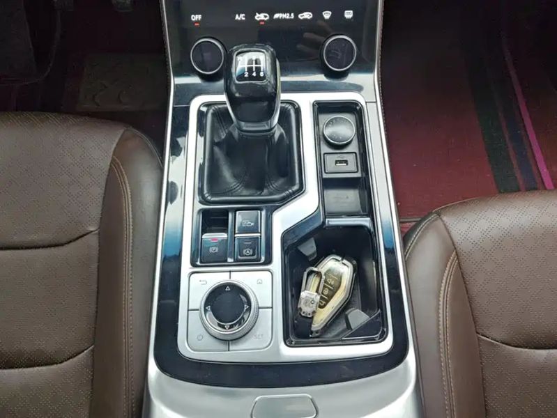 Jetour x90