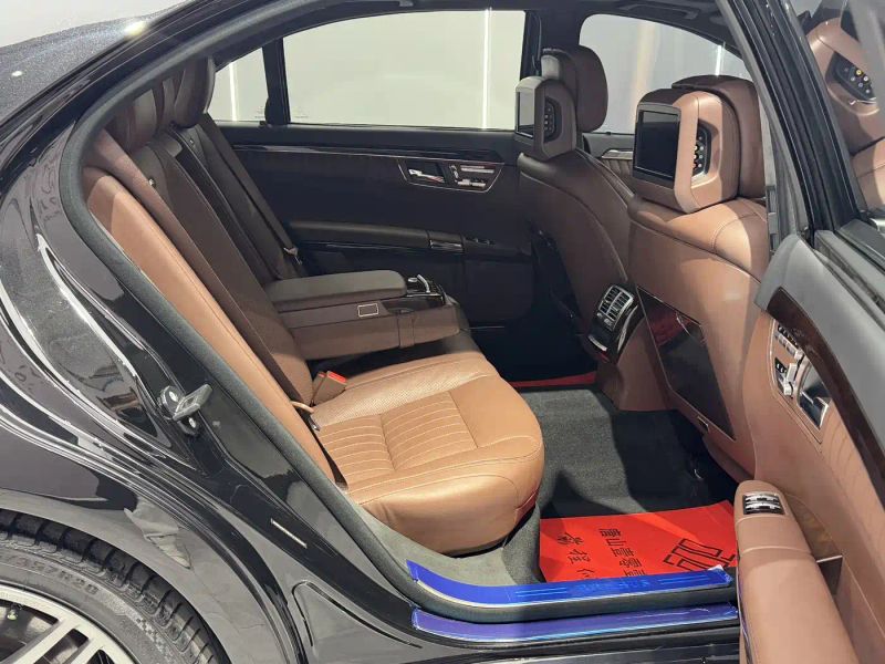 Porsche s-class