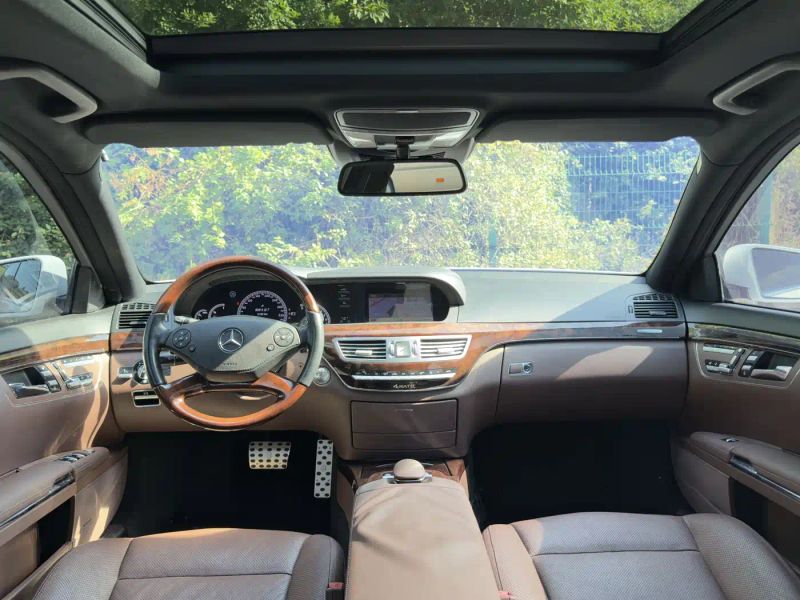 Porsche s-class