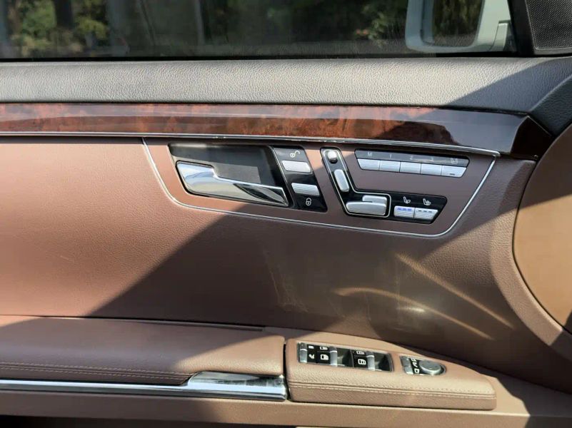 Porsche s-class