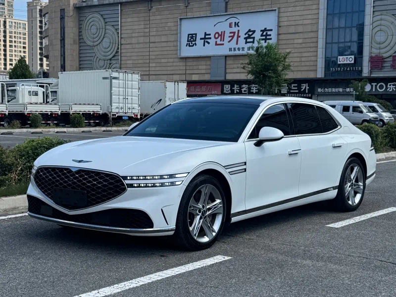 Genesis genesis-g90