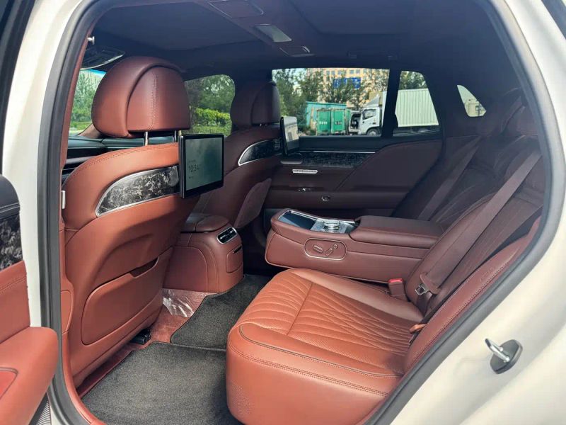 Genesis genesis-g90