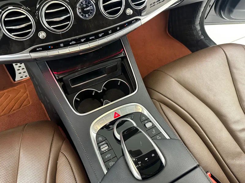 Porsche s-class