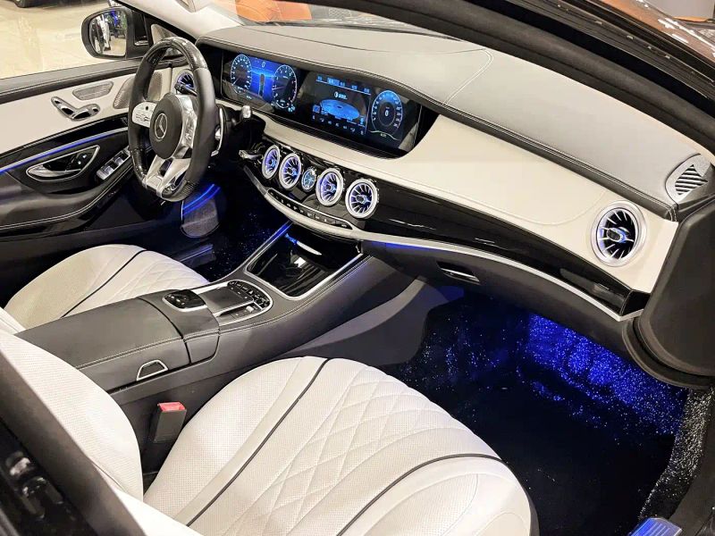 Porsche s-class