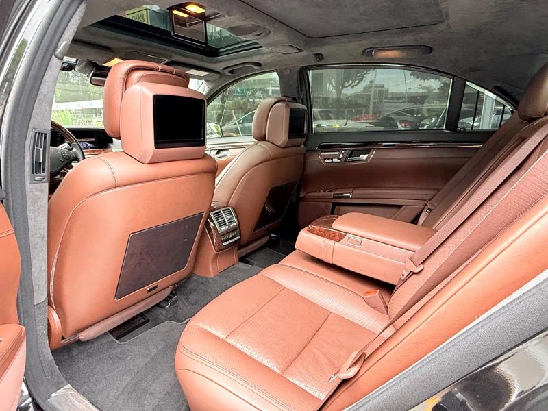 Porsche s-class