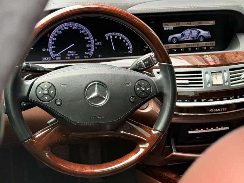 Porsche s-class