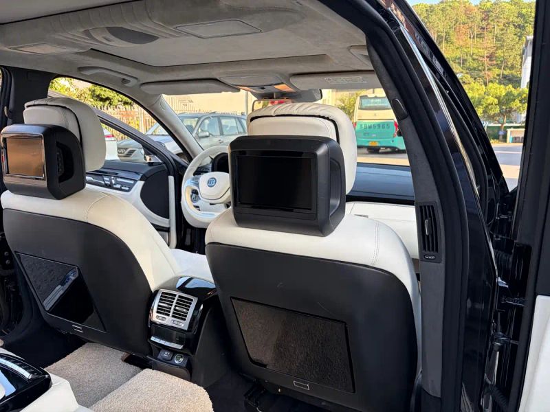 Porsche s-class