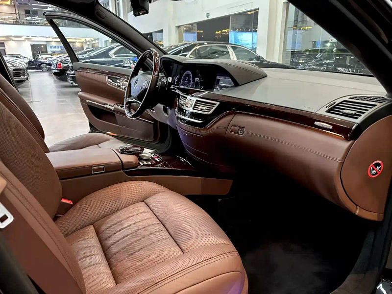 Porsche s-class