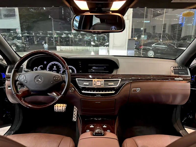 Porsche s-class