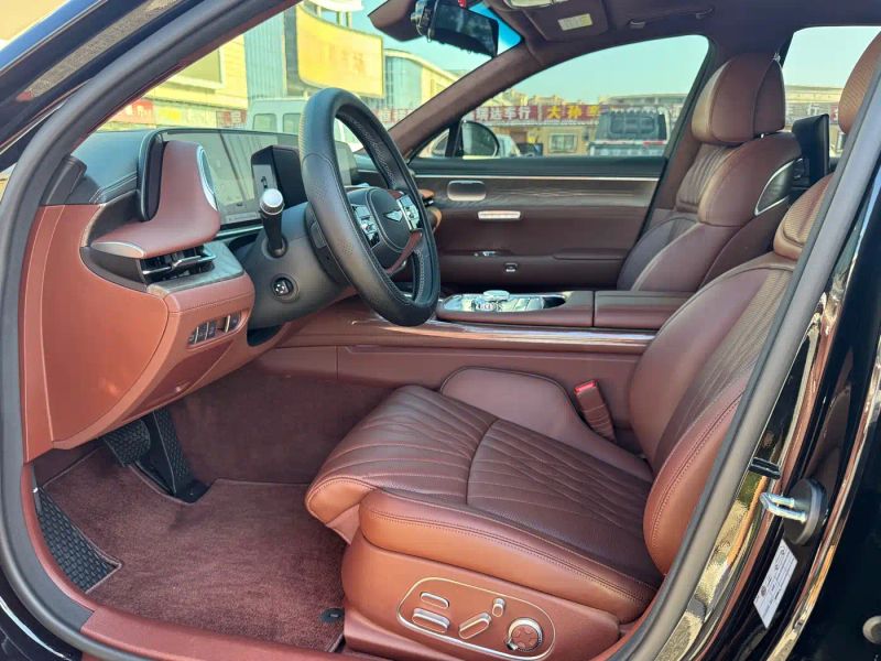 Genesis genesis-g90
