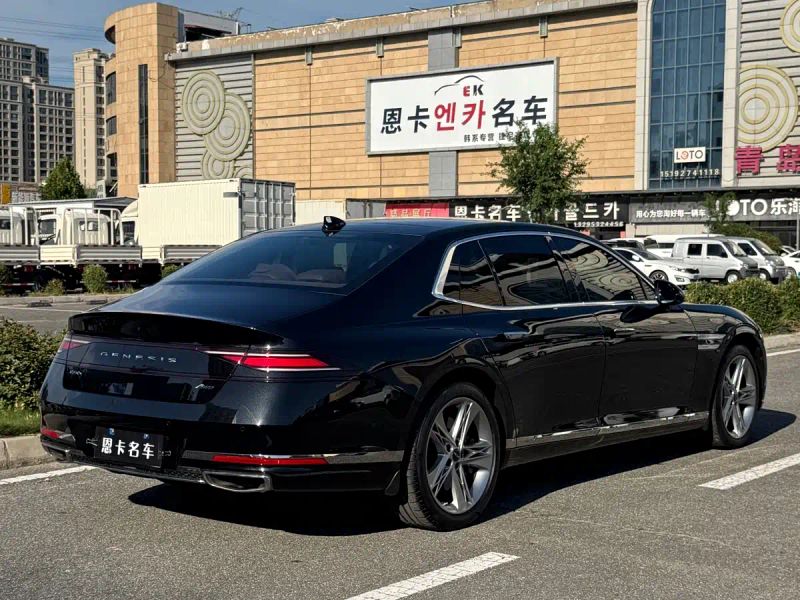 Genesis genesis-g90