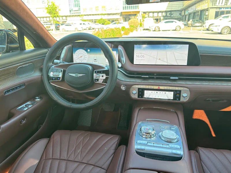 Genesis genesis-g90