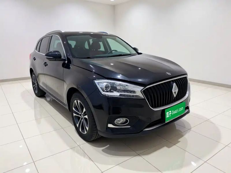 Borgward bx7