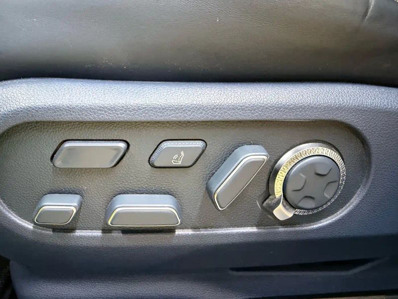 Genesis gv