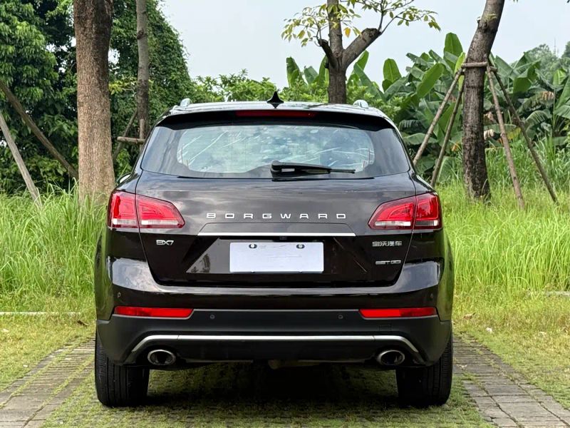 Borgward bx7