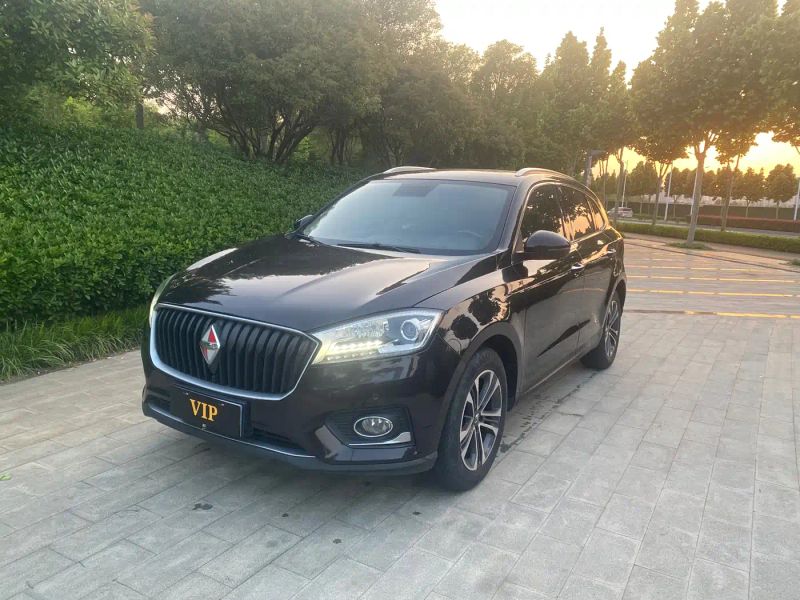 Borgward bx7