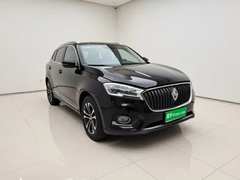 Borgward bx7