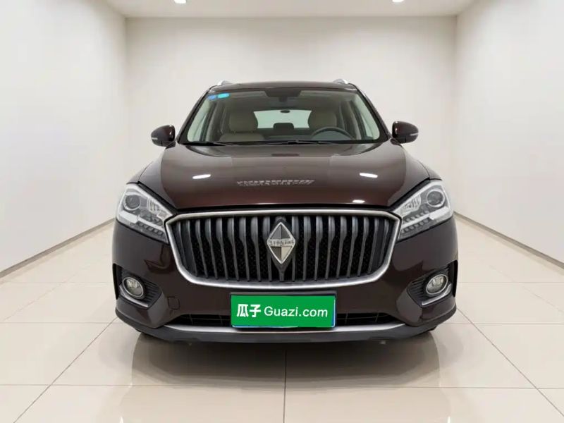Borgward bx7