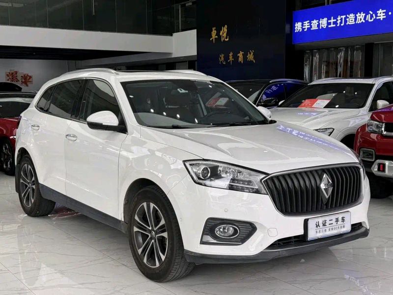 Borgward bx7