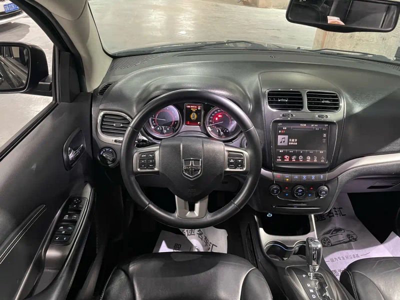 Dodge crossroad