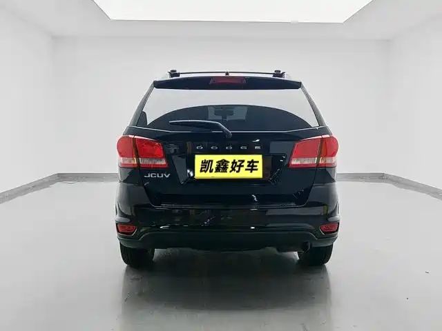 Dodge crossroad