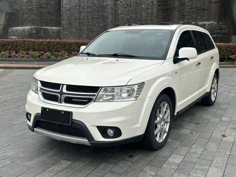 Dodge crossroad
