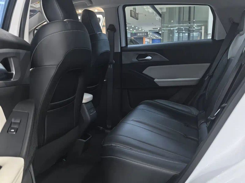 Geely geometry