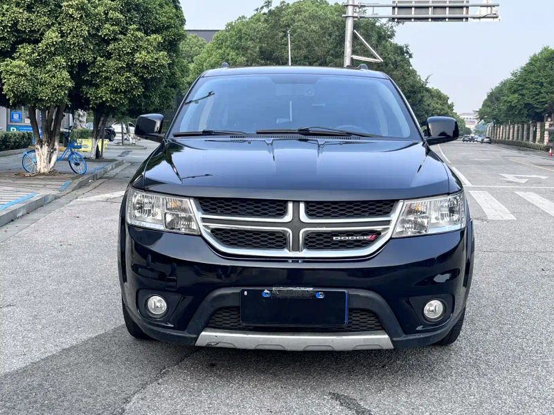 Dodge crossroad