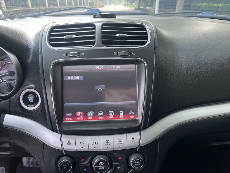 Dodge crossroad