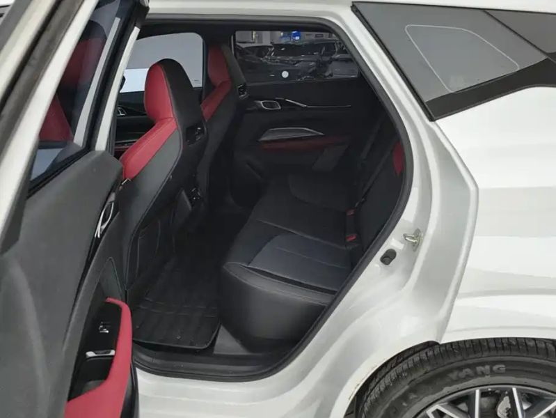 Changan_oshan z6