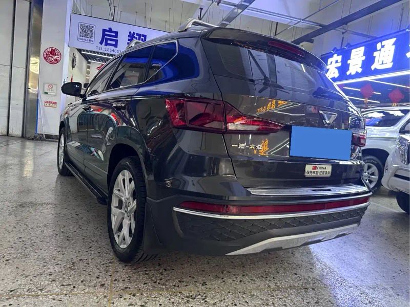 Jetta vs5