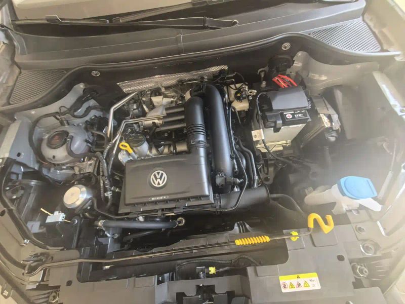 Jetta vs5