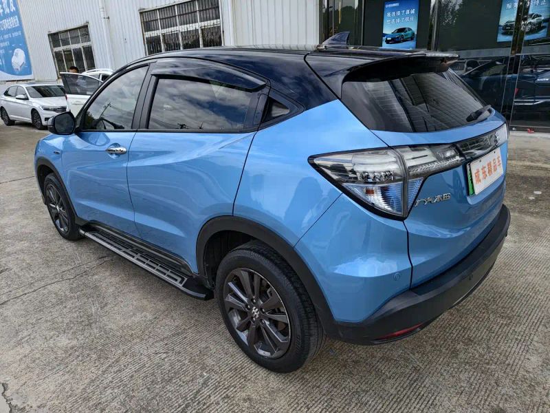 Lease" ve-1