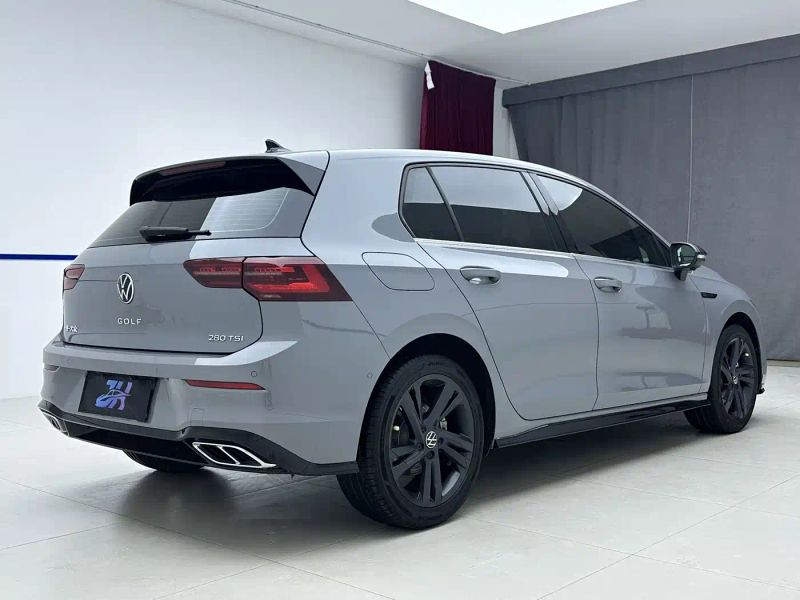 faw-volkswagen golf