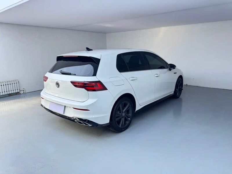 faw-volkswagen golf