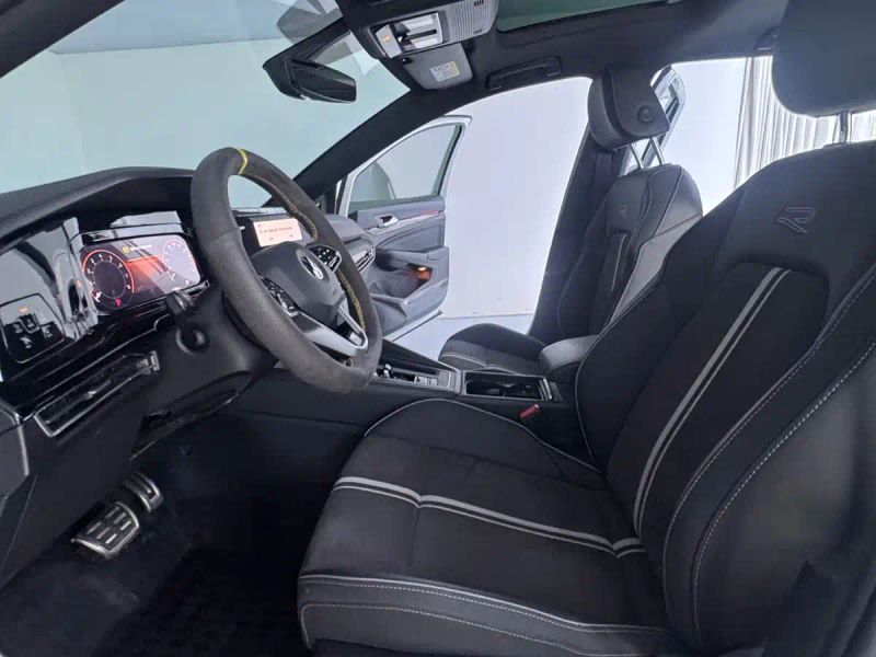 faw-volkswagen golf