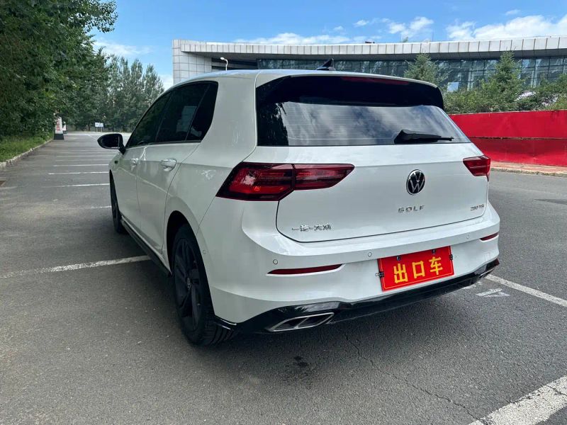 faw-volkswagen golf