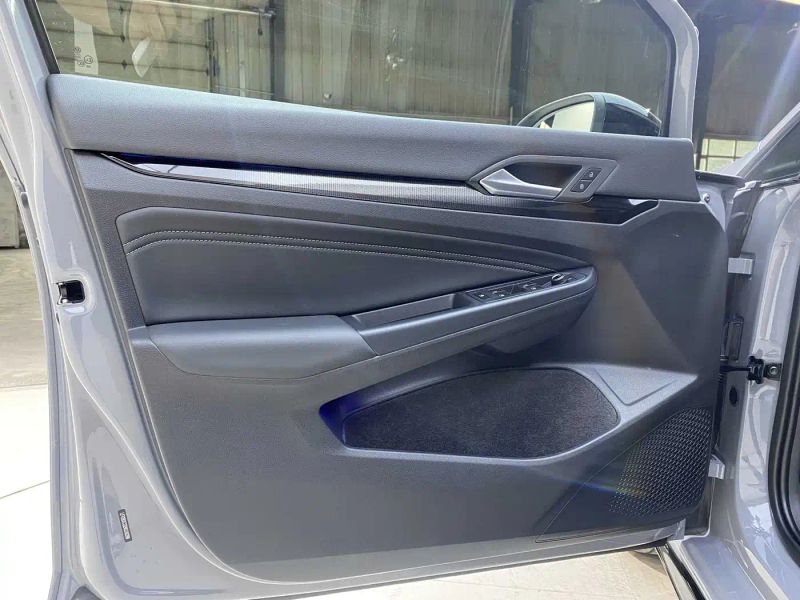 faw-volkswagen golf